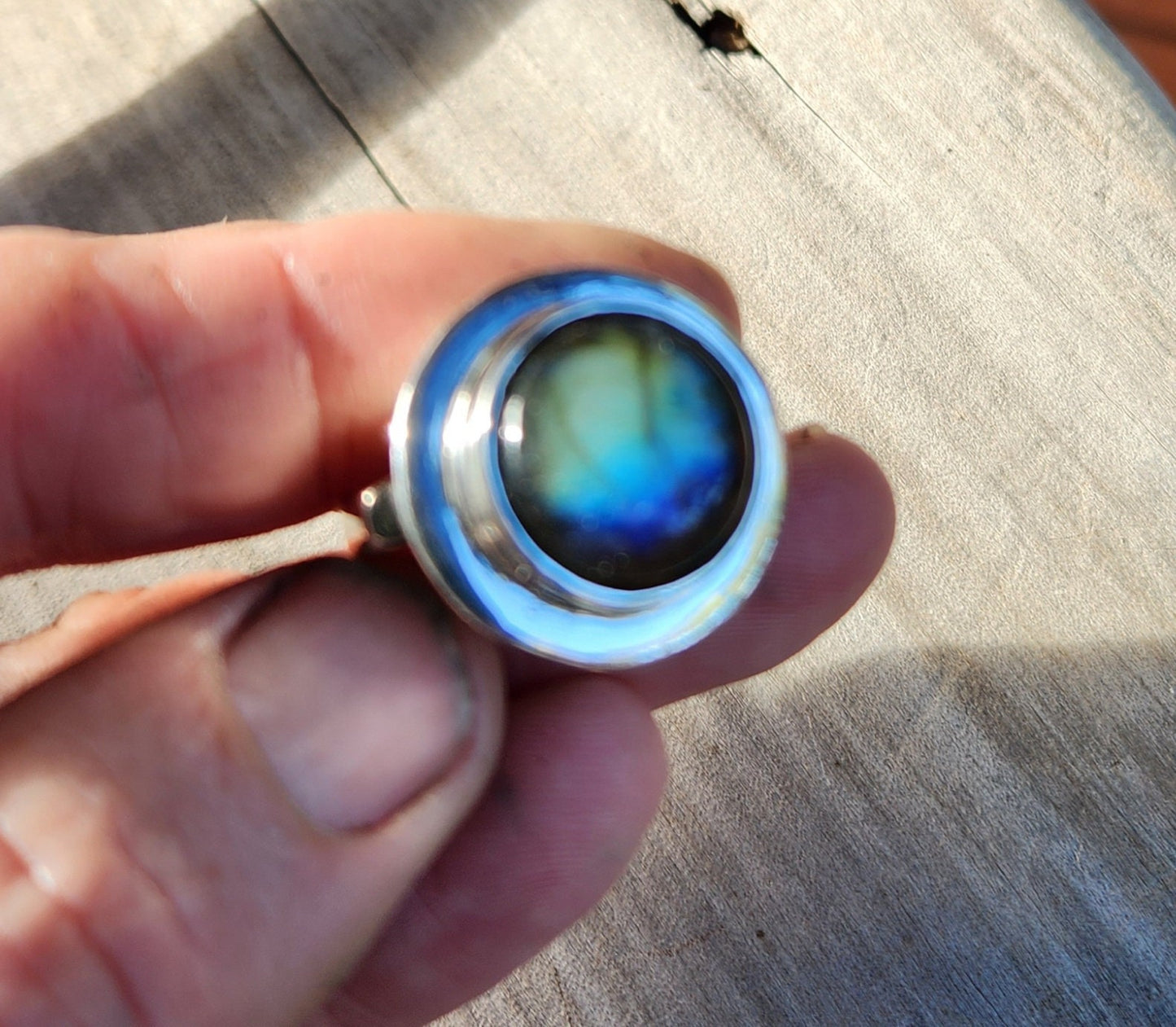 Labradorite ring,sterling silver,,chunky ring,wedding ring,blue green stone,boho,gemstone ring,handmade, retro ring,modern,industrial,signet