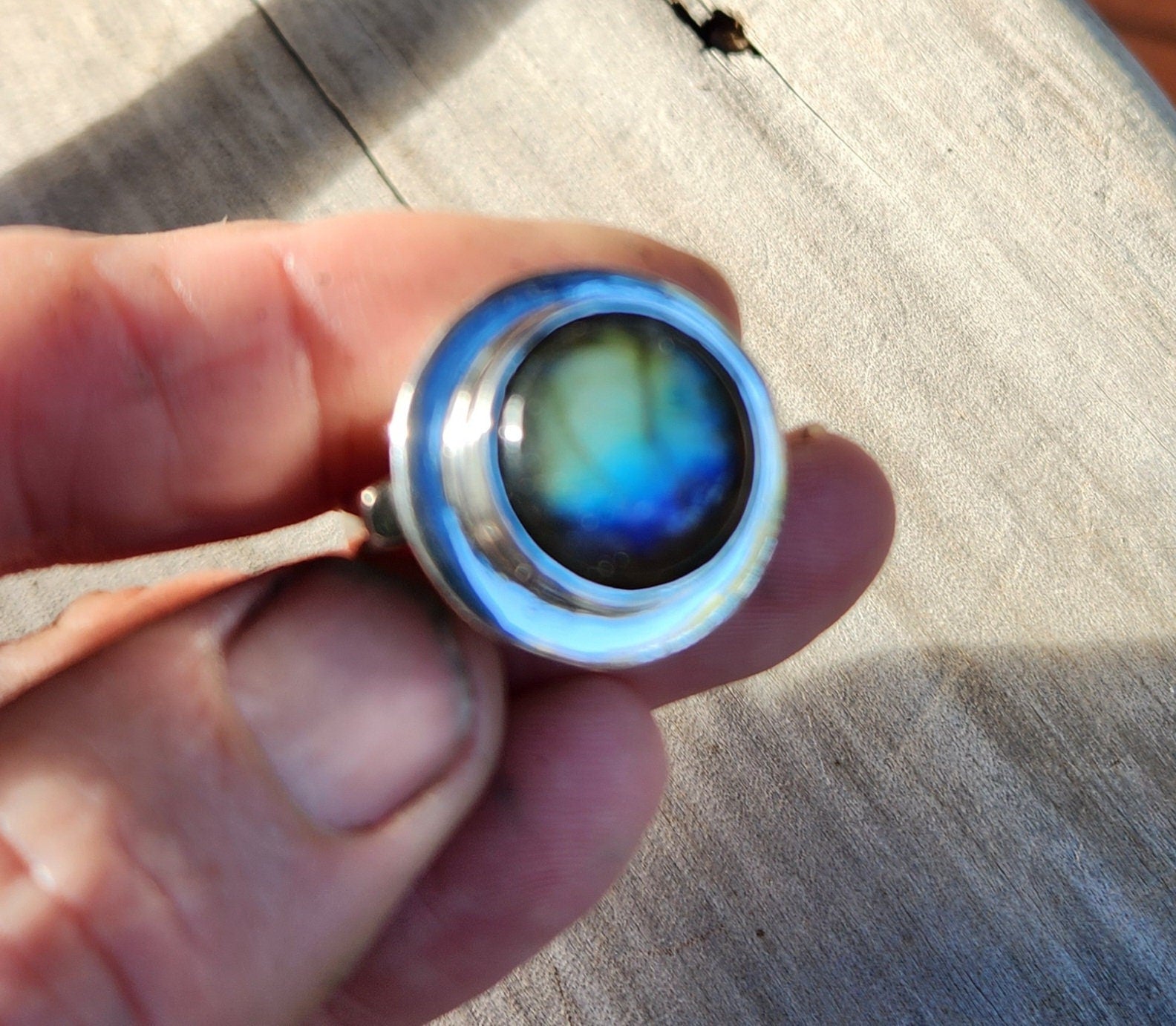 Labradorite ring,sterling silver,,chunky ring,wedding ring,blue green stone,boho,gemstone ring,handmade, retro ring,modern,industrial,signet