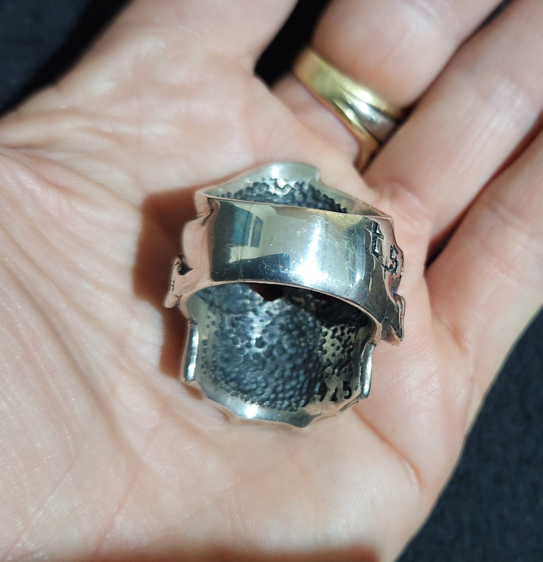 Large Skull ring,sterling silver,bandit,bandido,steampunk,gothic,punk,biker,handmade,hipster,pirate,medievil,mens fashion,