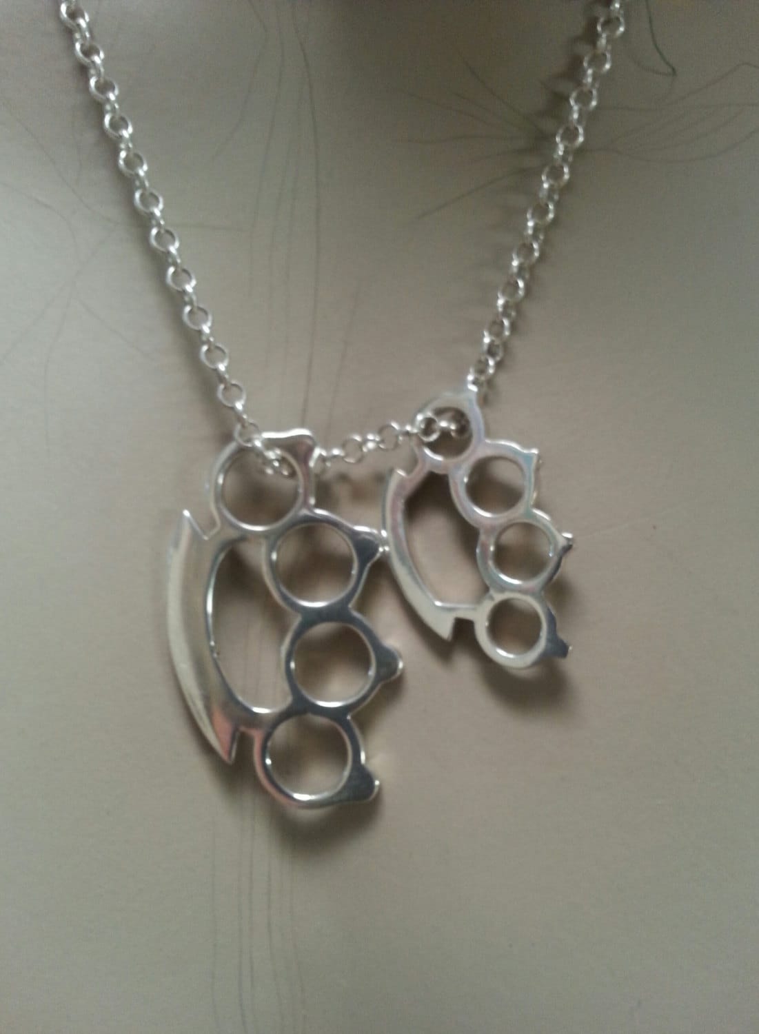 knuckleduster pendant,medium size,sterling silver,flat but solid, punk,martial arts,gangster,nhang Sikhs,kicked,weapon,