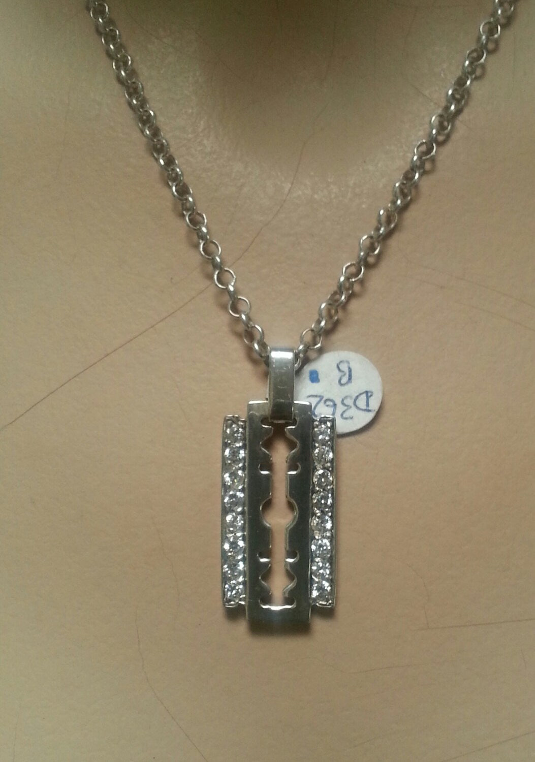Razor blade pendnt,sterling silver,cubic zirconia, bling pendant