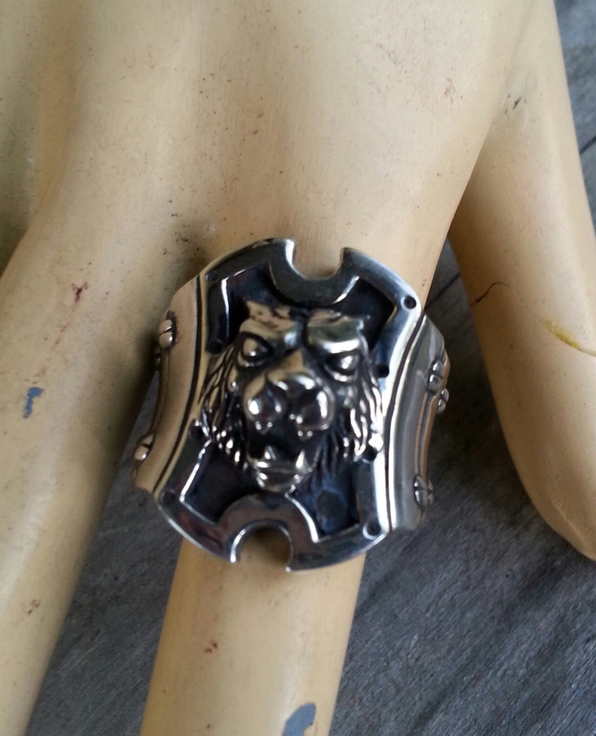 tiger ring,lion ring,steampunk,sterling silver,medievil,Large gothic lion,tiger,victorian,rockabilly,chunky ring,gladiator,Roman,signet ring
