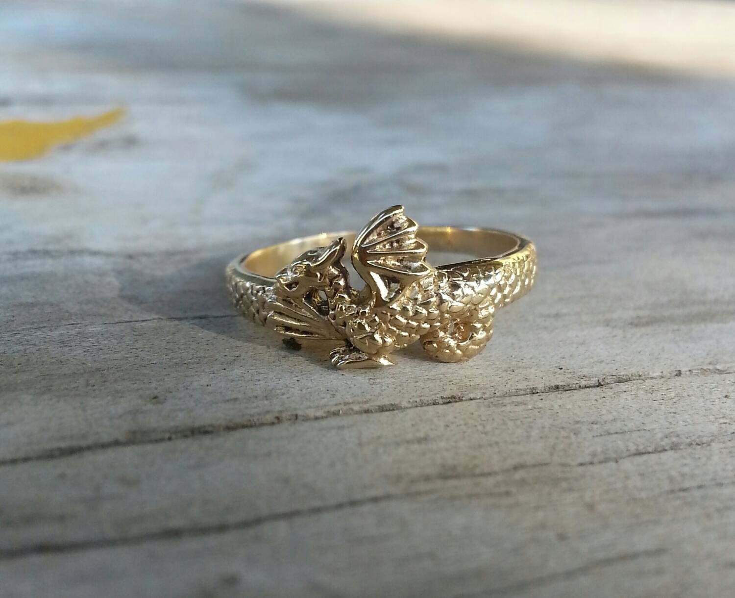 Gold dragon ring,9ct gold,small dragon ring,pinkie ring,steampunk,gothwelsh dragon,mythical,pinkie ring,boho,new age,handmade,mystical